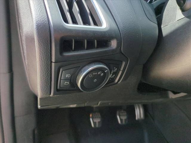 Used 2018 Ford Focus ST FWD image 10