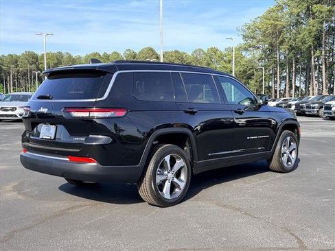 New 2026 Jeep Grand Cherokee L Limited RWD image 3