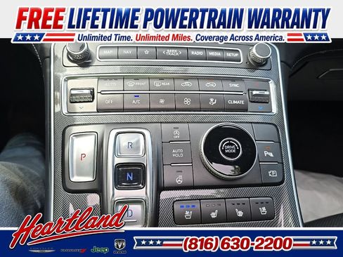 Used 2022 Hyundai Santa Fe Limited FWD image 24
