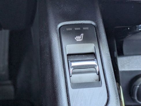 Used 2025 Kia Telluride S FWD image 23
