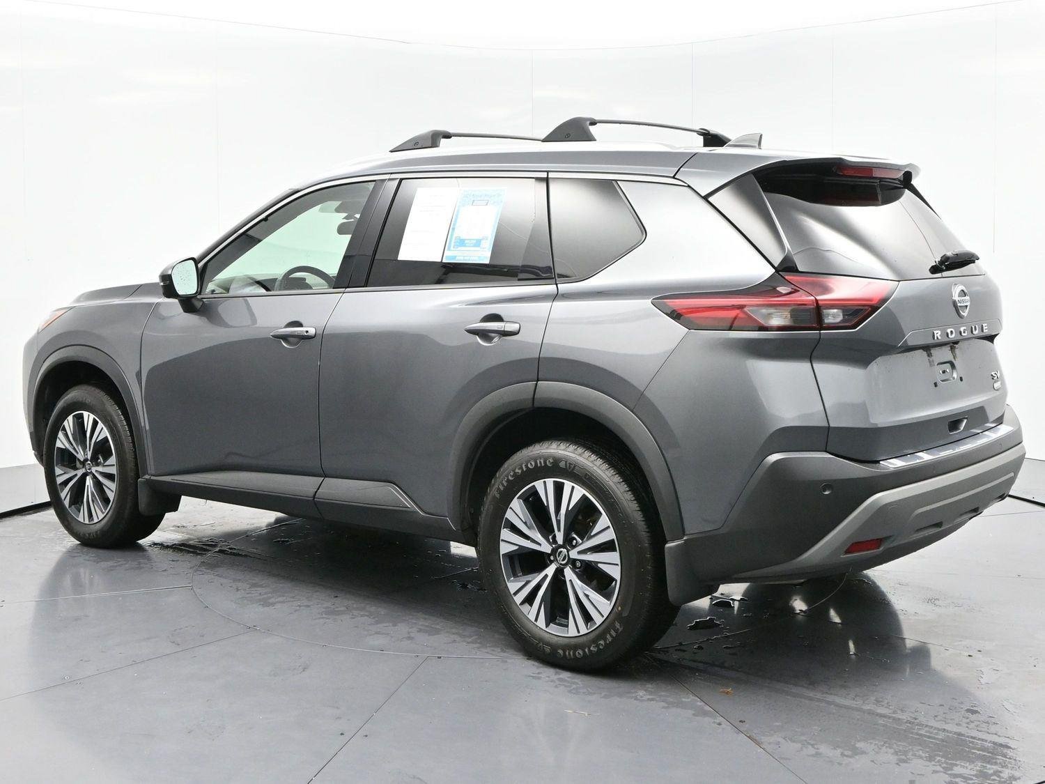 Used 2021 Nissan Rogue SV w/ Premium Package FWD image 5