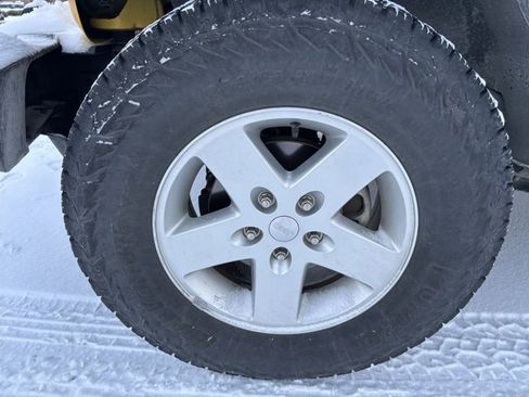 Used 2015 Jeep Wrangler Sport w/ Quick Order Package 23S image 9