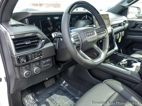 New 2026 GMC Yukon XL Elevation w/ Elevation Premium Package image 10