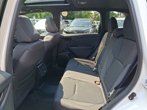 Certified 2025 Subaru Forester Premium AWD/4WD image 10