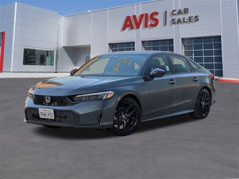Used 2025 Honda Civic Sport image 1