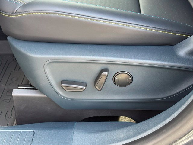 New 2026 Ford Maverick Lobo AWD/4WD image 24
