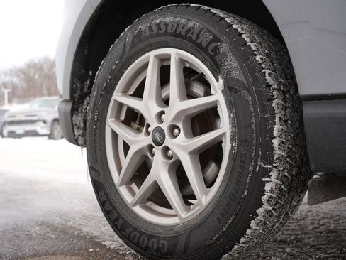 Used 2024 Ford Edge SEL image 34