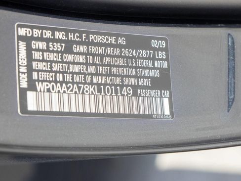 Used 2019 Porsche Panamera 4 AWD/4WD image 35