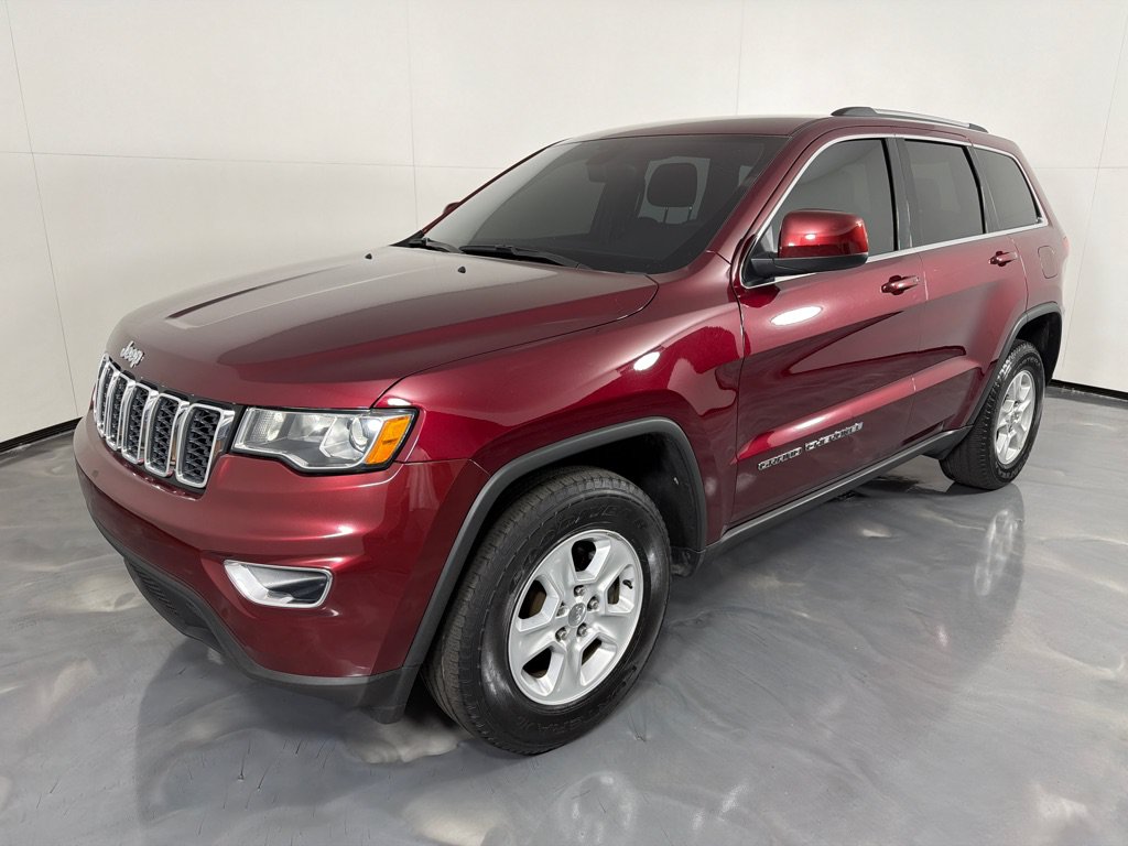Used 2017 Jeep Grand Cherokee Laredo w/ Quick Order Package 23E AWD/4WD image 9