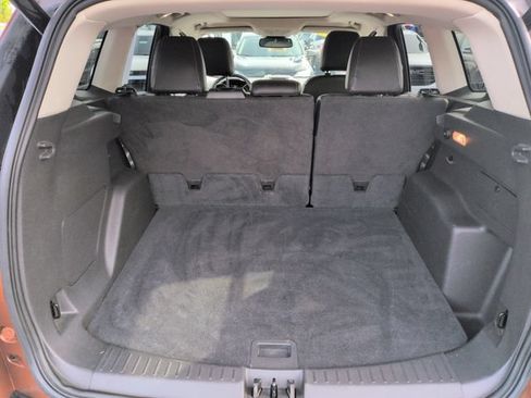 Used 2017 Ford Escape Titanium w/ Canadian Touring Package AWD/4WD image 19