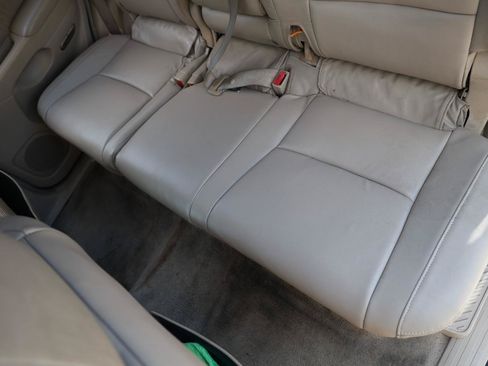 Used 2004 Lexus GX 470 AWD/4WD image 10