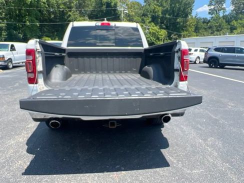Used 2019 RAM 1500 Laramie AWD/4WD image 27