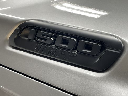 Used 2025 RAM 1500 Big Horn AWD/4WD image 5