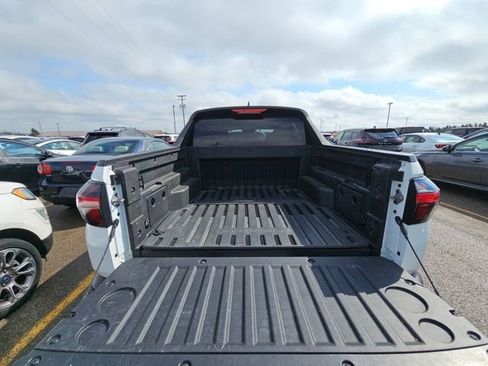Used 2022 Hyundai Santa Cruz SEL w/ Cargo Package image 8