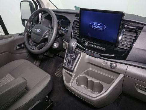 Used 2025 Ford Transit 350 XLT RWD image 17