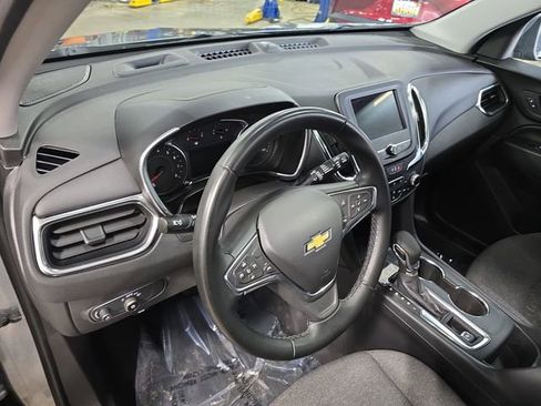 Used 2024 Chevrolet Equinox LT w/ LPO, Floor Liner Package image 19