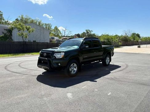 Used 2012 Toyota Tacoma 4x4 Double Cab w/ TRD Sport Pkg image 1