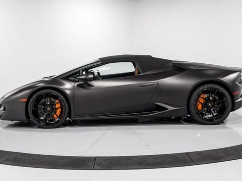 Used 2017 Lamborghini Huracan LP 580-2 image 42