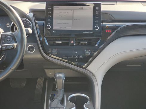 Used 2023 Toyota Camry XLE image 27