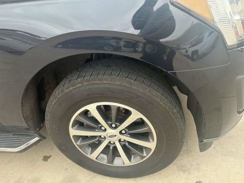 Used 2021 Ford Expedition XLT RWD image 6