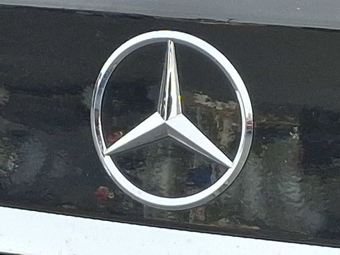 Used 2018 Mercedes-Benz C 300 4MATIC Sedan image 31