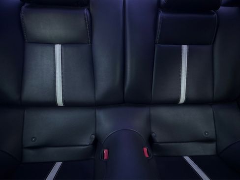 Used 2011 Ford Mustang GT Premium w/ Electronics Pkg image 18