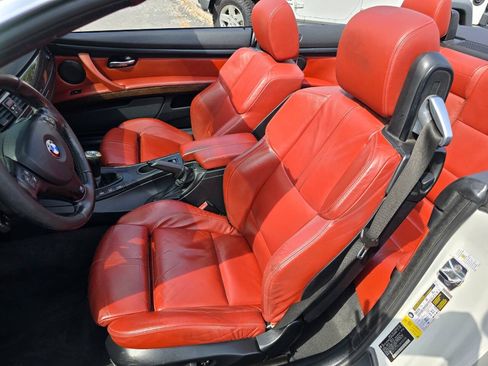 Used 2008 BMW M3 Convertible RWD image 17