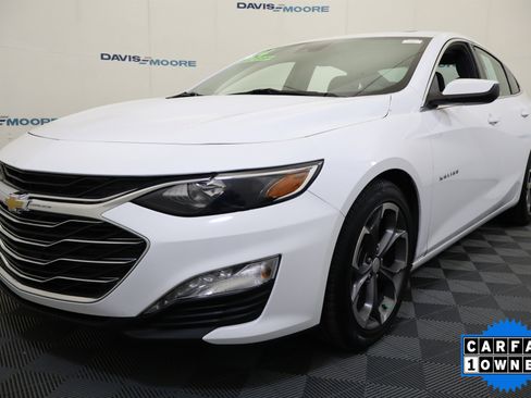 Used 2024 Chevrolet Malibu LT image 11