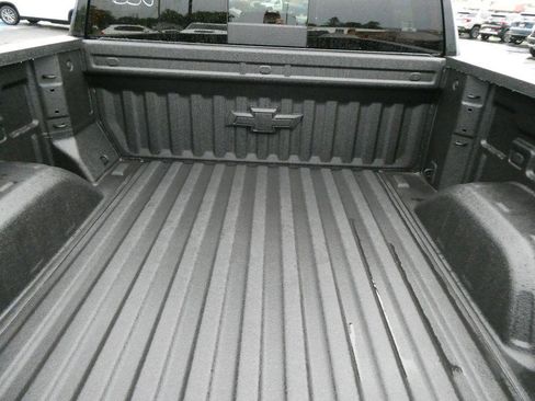 New 2026 Chevrolet Silverado 1500 High Country w/ High Country Premium Package AWD/4WD image 6