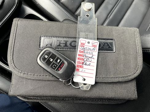 Used 2024 Honda CR-V EX-L image 21