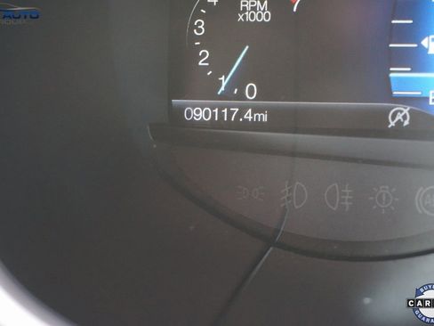 Used 2020 Ford Edge SEL image 43