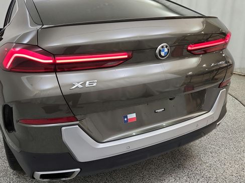 Used 2022 BMW X6 xDrive40i w/ Premium Package AWD/4WD image 29