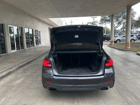 Used 2022 BMW 540i w/ M Sport Package image 37