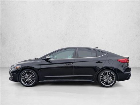 Used 2017 Hyundai Elantra Sport image 9
