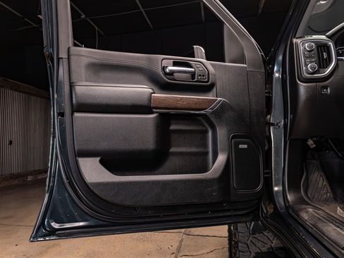 Used 2023 GMC Sierra 2500 Denali image 33