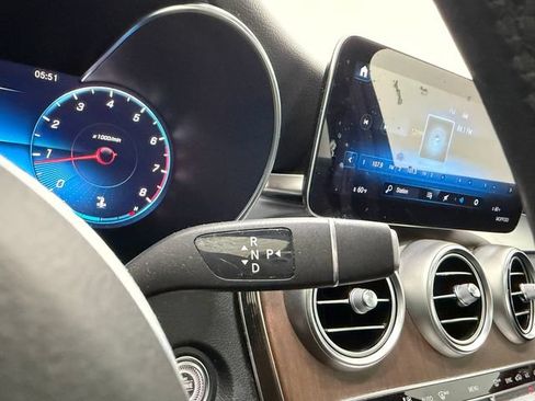 Certified 2021 Mercedes-Benz GLC 300 image 27