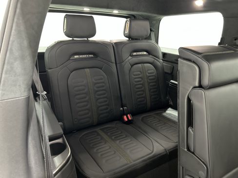 Used 2024 Rivian R1S Adventure image 25