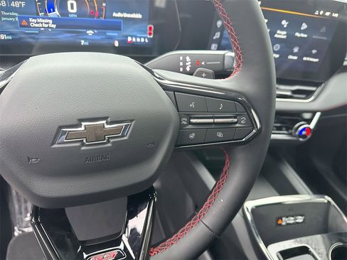 New 2026 Chevrolet Equinox RS image 18