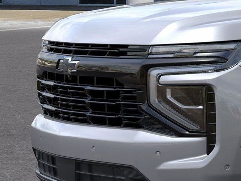New 2026 Chevrolet Suburban RST image 13