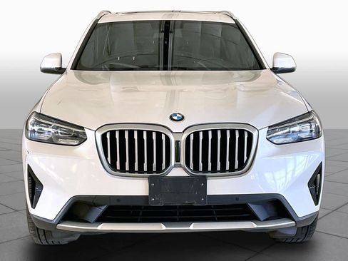 Used 2024 BMW X3 xDrive30i AWD/4WD image 3