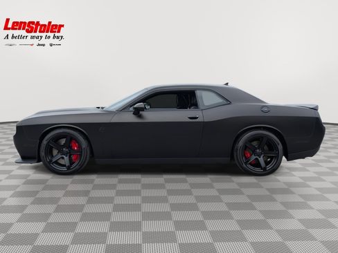 Used 2022 Dodge Challenger SRT Hellcat Redeye image 2