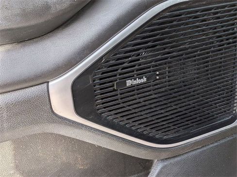 Used 2022 Jeep Wagoneer Series III w/ Premium Group I image 16