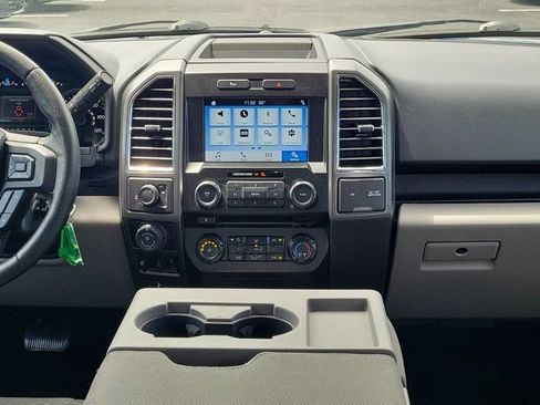 Used 2016 Ford F150 XLT w/ Equipment Group 302A Luxury RWD image 5