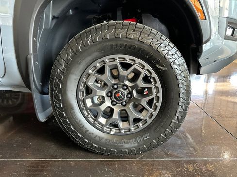 New 2026 Nissan Frontier PRO-4X w/ Pro Premium Package AWD/4WD image 12