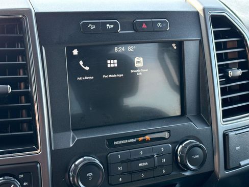 Used 2018 Ford F150 XLT w/ Equipment Group 302A Luxury AWD/4WD image 9