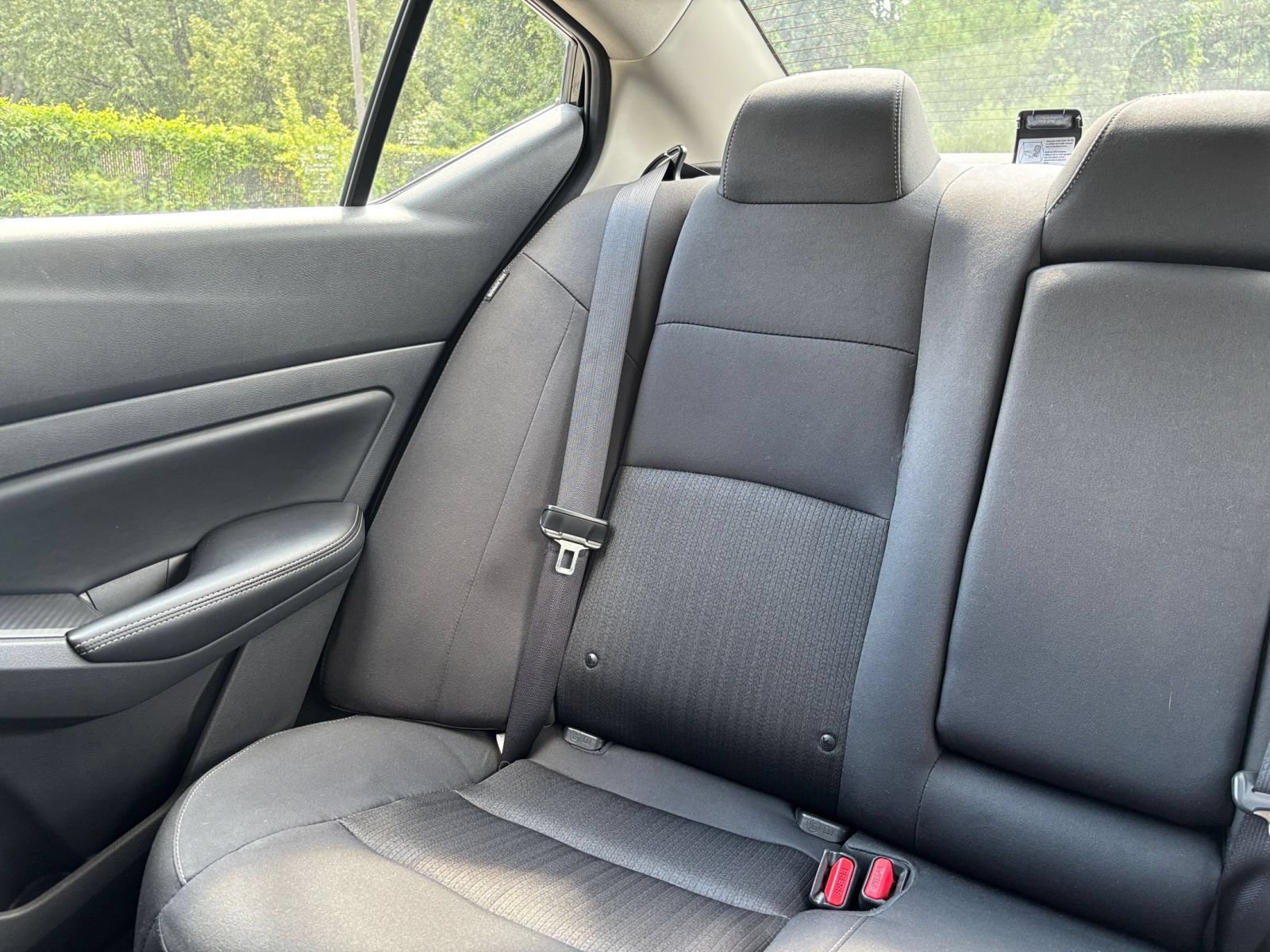 Used 2025 Nissan Altima 2.5 SV FWD image 38