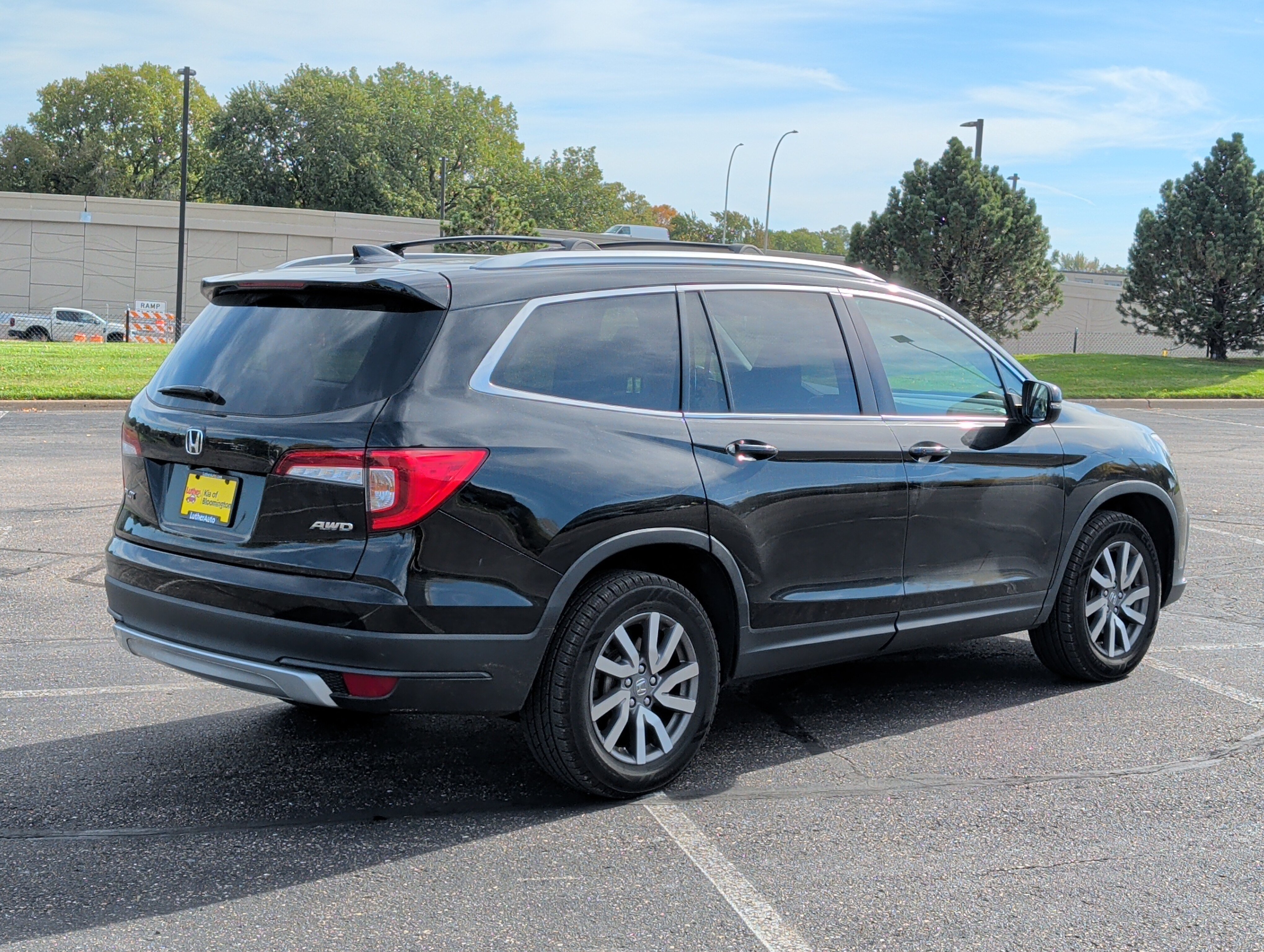 Used 2020 Honda Pilot EX-L image 4