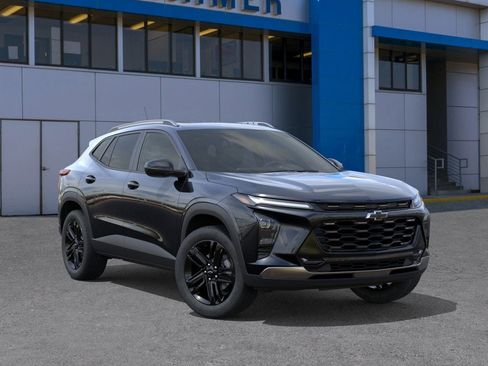 New 2026 Chevrolet Trax ACTIV w/ Sunroof Package image 21