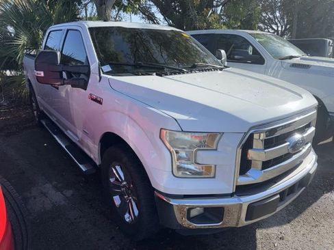 Used 2016 Ford F150 XLT image 2