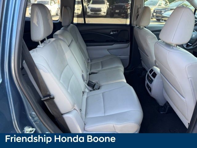 Used 2017 Honda Pilot Touring image 45